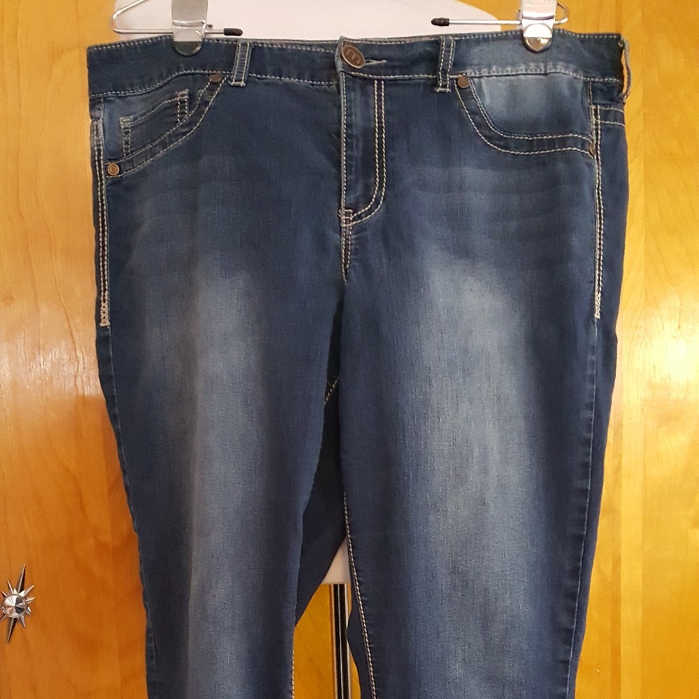 Maurices Skinny Jeans